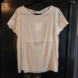 New HEATHER Silk Top, Floral Lace, Revolve, Scalloped Sleeved Draped Back Sz L